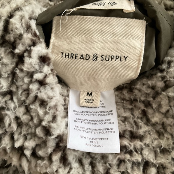 Thread & Supply reversible vest, size M - Picture 6 of 6